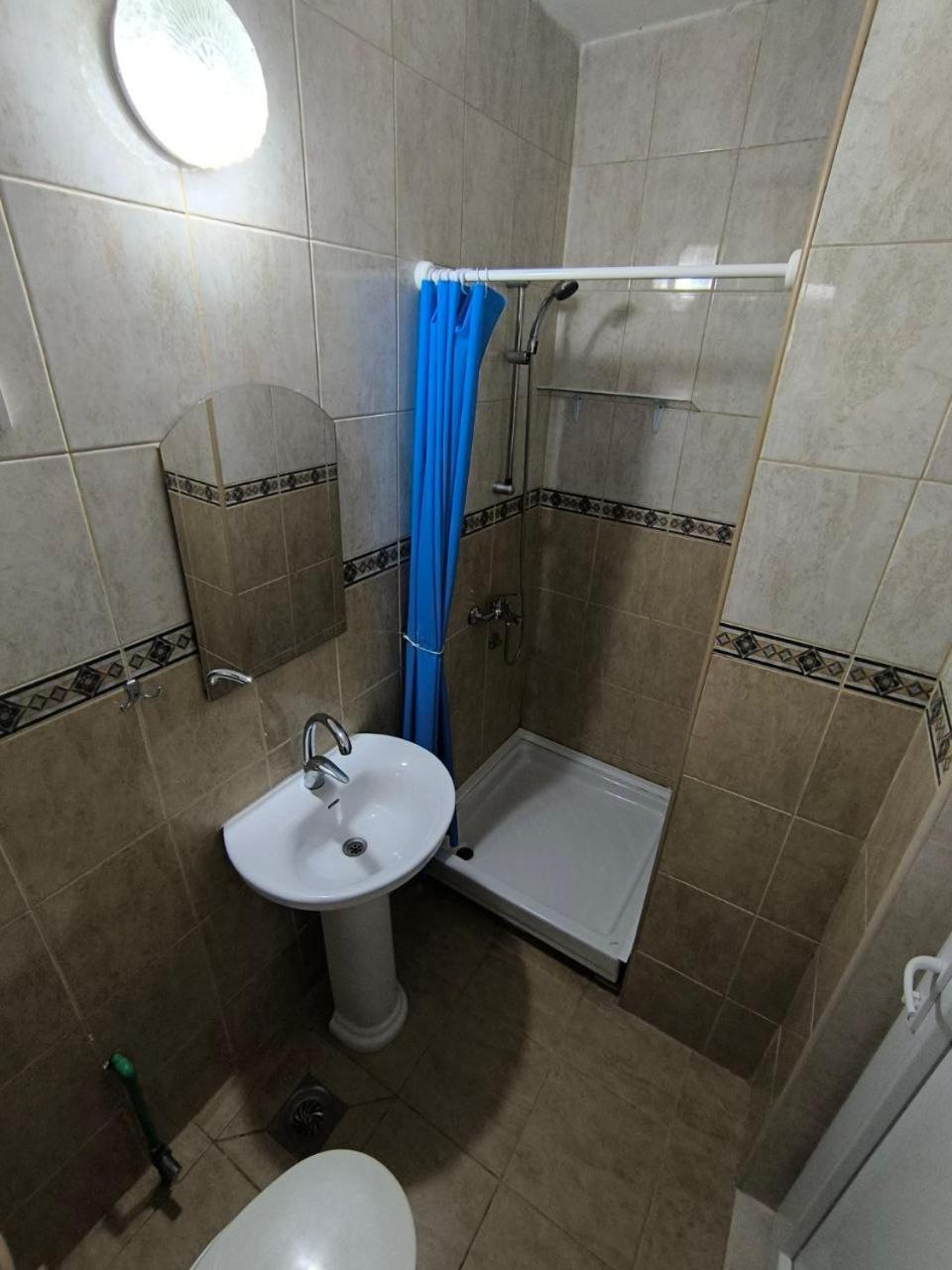 Violit Apartments&restaurant Сутоморе