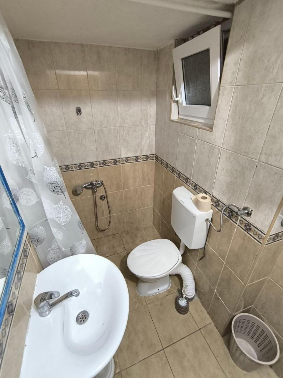 Violit Apartments&restaurant Апартаменти *